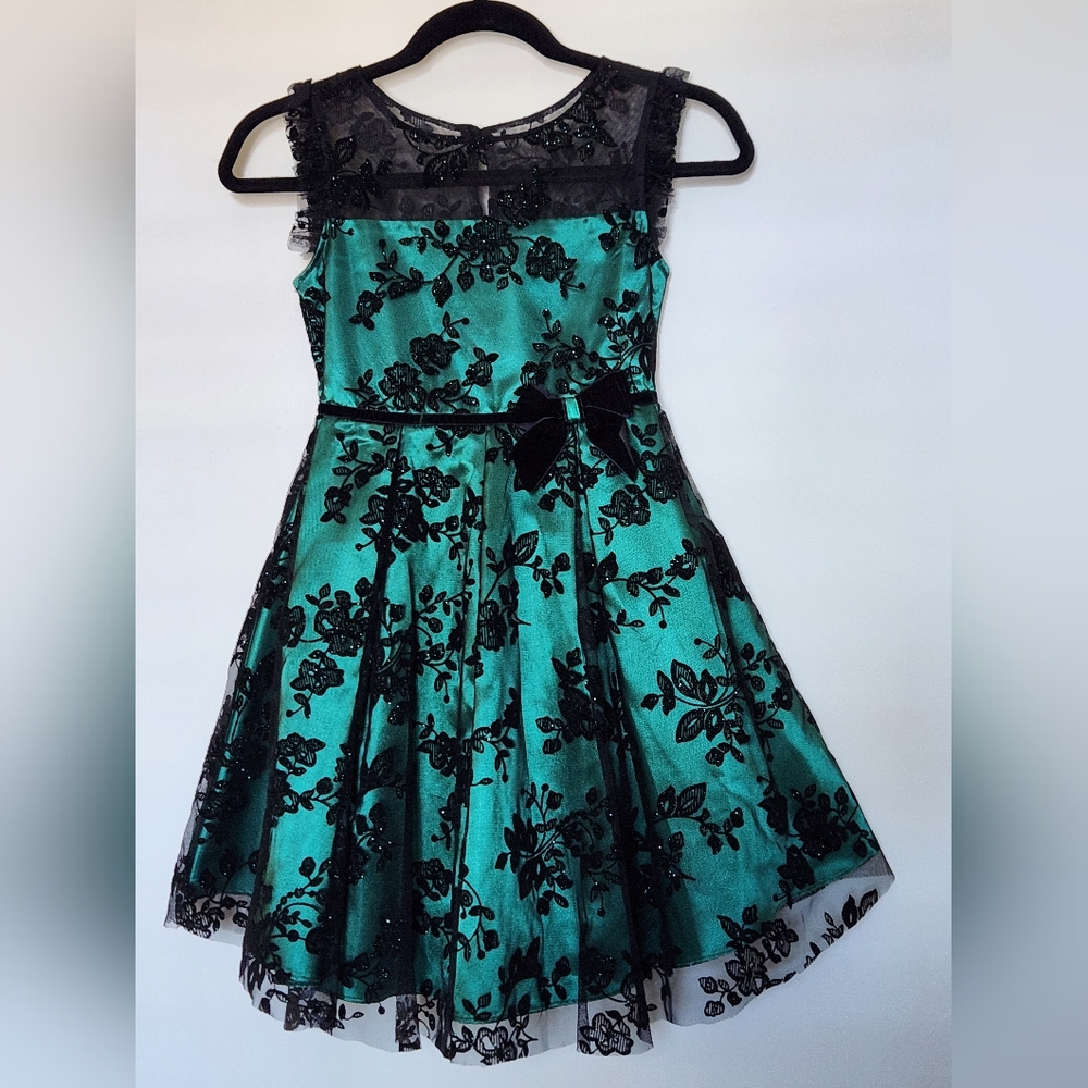 Jona Mitchell Kids Black And Green Dress Size 7.